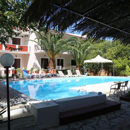 Sunshine Inn Hotel Ligia Exterior foto