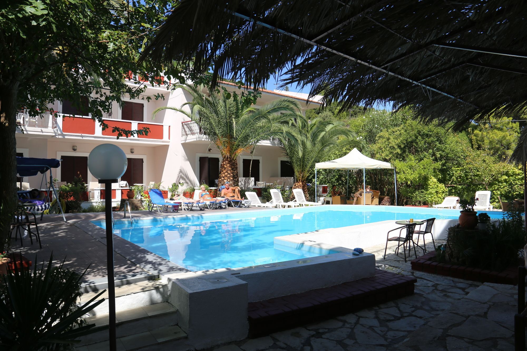 Sunshine Inn Hotel Ligia Exterior foto